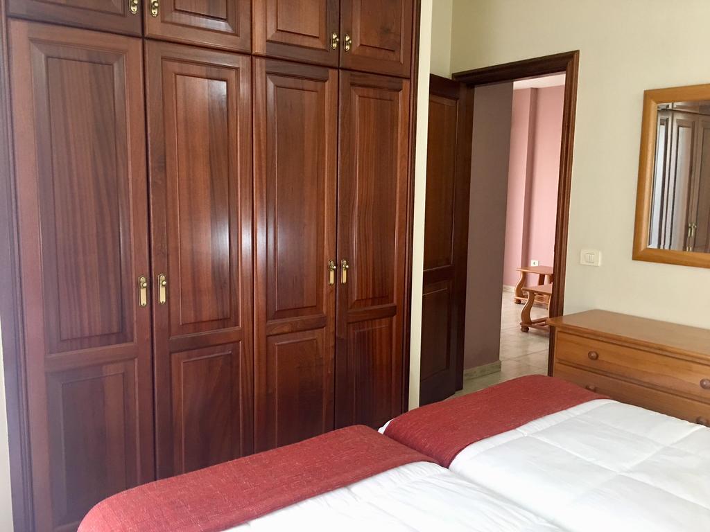 Apartamentos Edalmar فرونتيرا المظهر الخارجي الصورة
